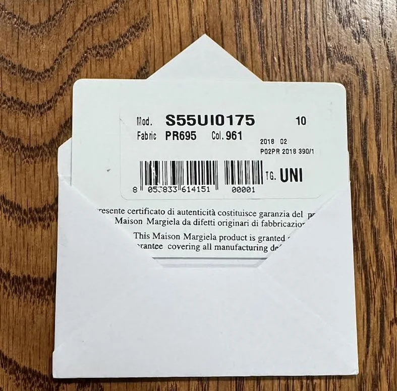 【シリアルナンバー入】The Origin 【MAOI】 Maison Margiela Logo Embossed Cardholder Blue / Black NIB — RootsBK
